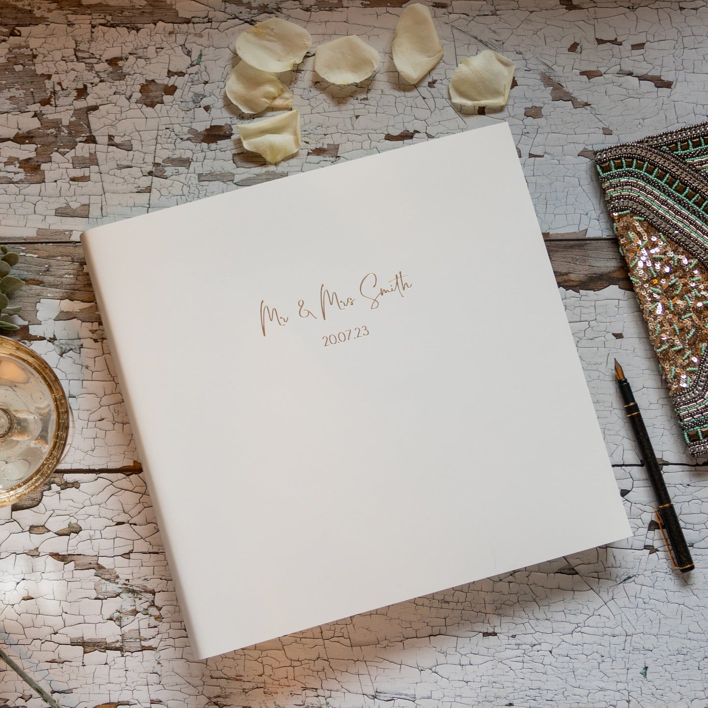 Does a Photo Album make a good Wedding Gift?